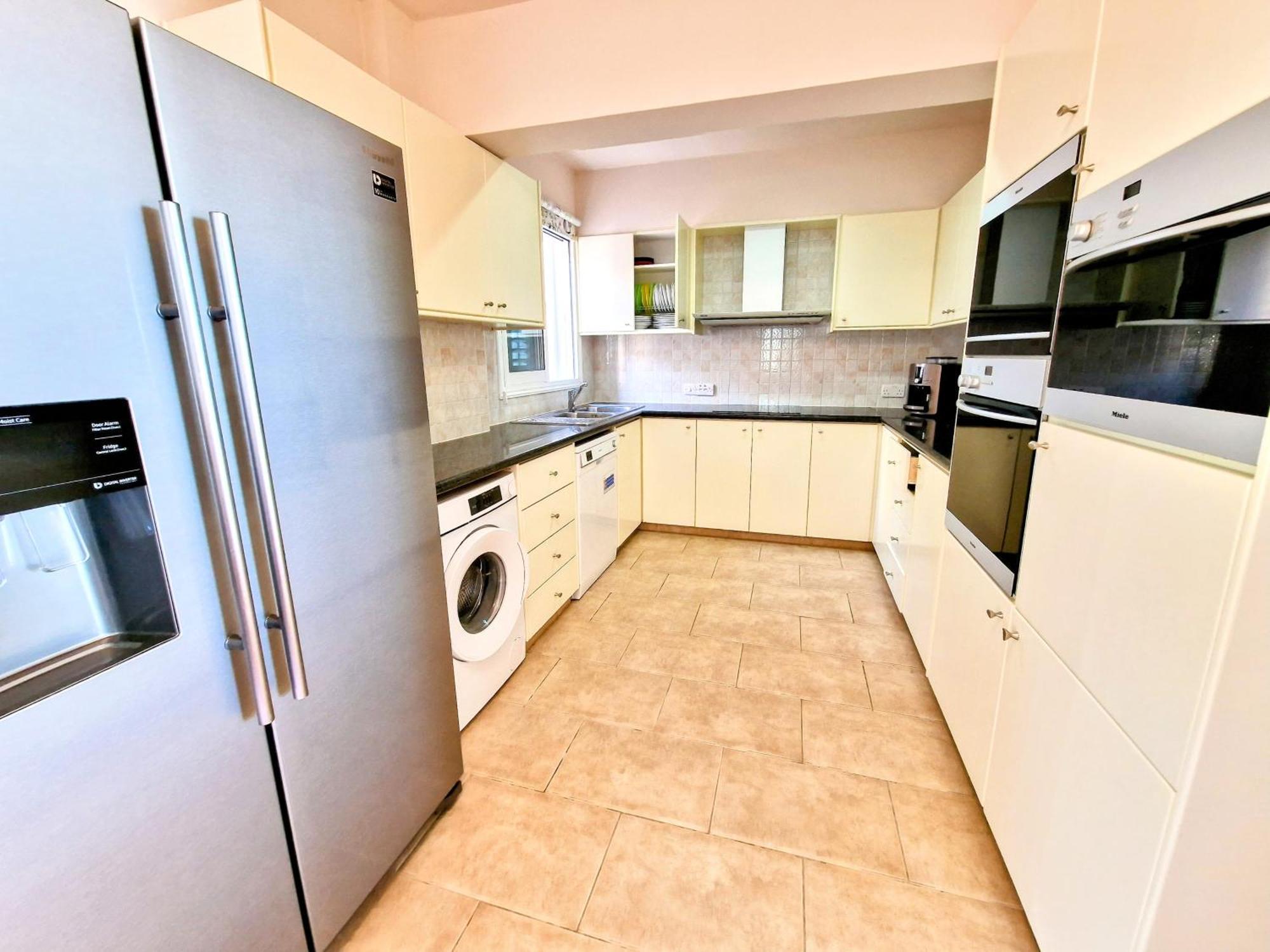 Paphos Central Penthouse Esterno foto
